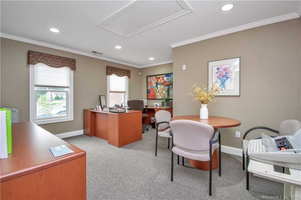 Suite 604 : 85 Felt Rd, South Windsor, CT, 06074